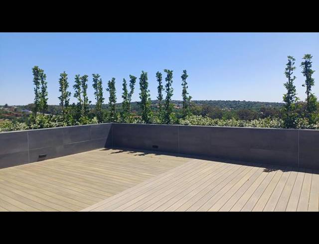 BUSINESS PROPERTY TO RENT IN DIE HOEWES